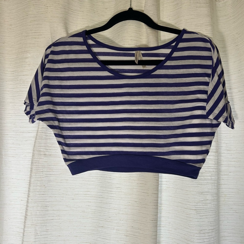 Color story striped crop top, Medium